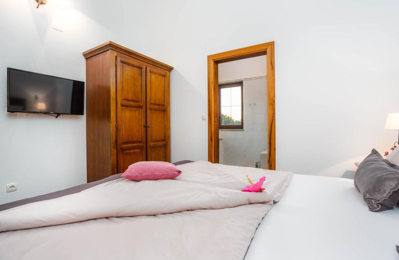 Villa Kamenica Kras Ngoại thất bức ảnh